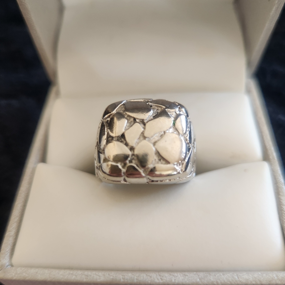 Beautiful Silver Ring